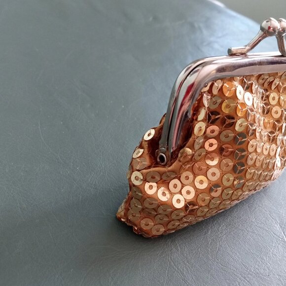 Little Gold Sequin Coin Purse Vintage Antique Old stocking gift for woman girl - Picture 4 of 10